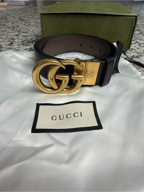 Gucci Black Leather Belt with Gold Double G Buckle